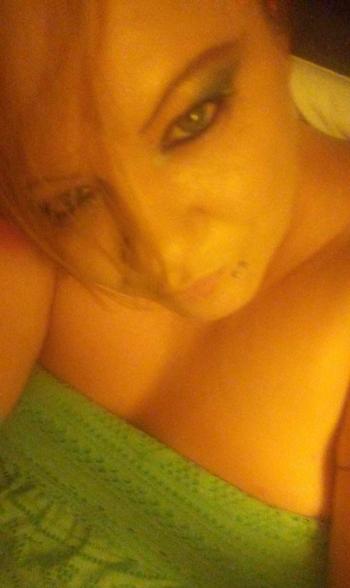 , 39  female escort, Modesto