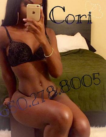 , 20  female escort, Modesto