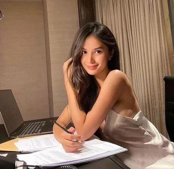 518-282-8610, 24  female escort, Modesto