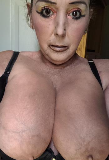 Heather, 35 Caucasian female escort, Modesto