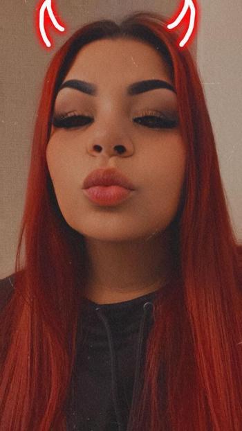 Honey, 21  female escort, Modesto
