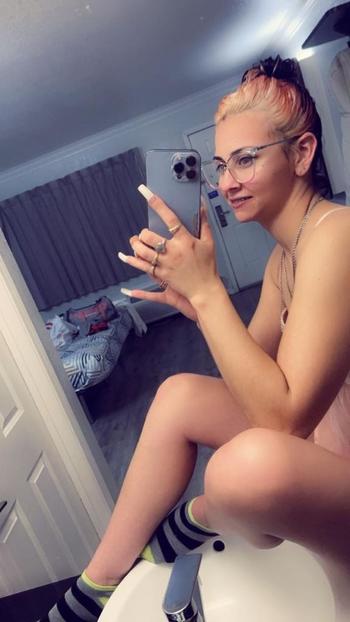 Nicole120, 30  female escort, Modesto